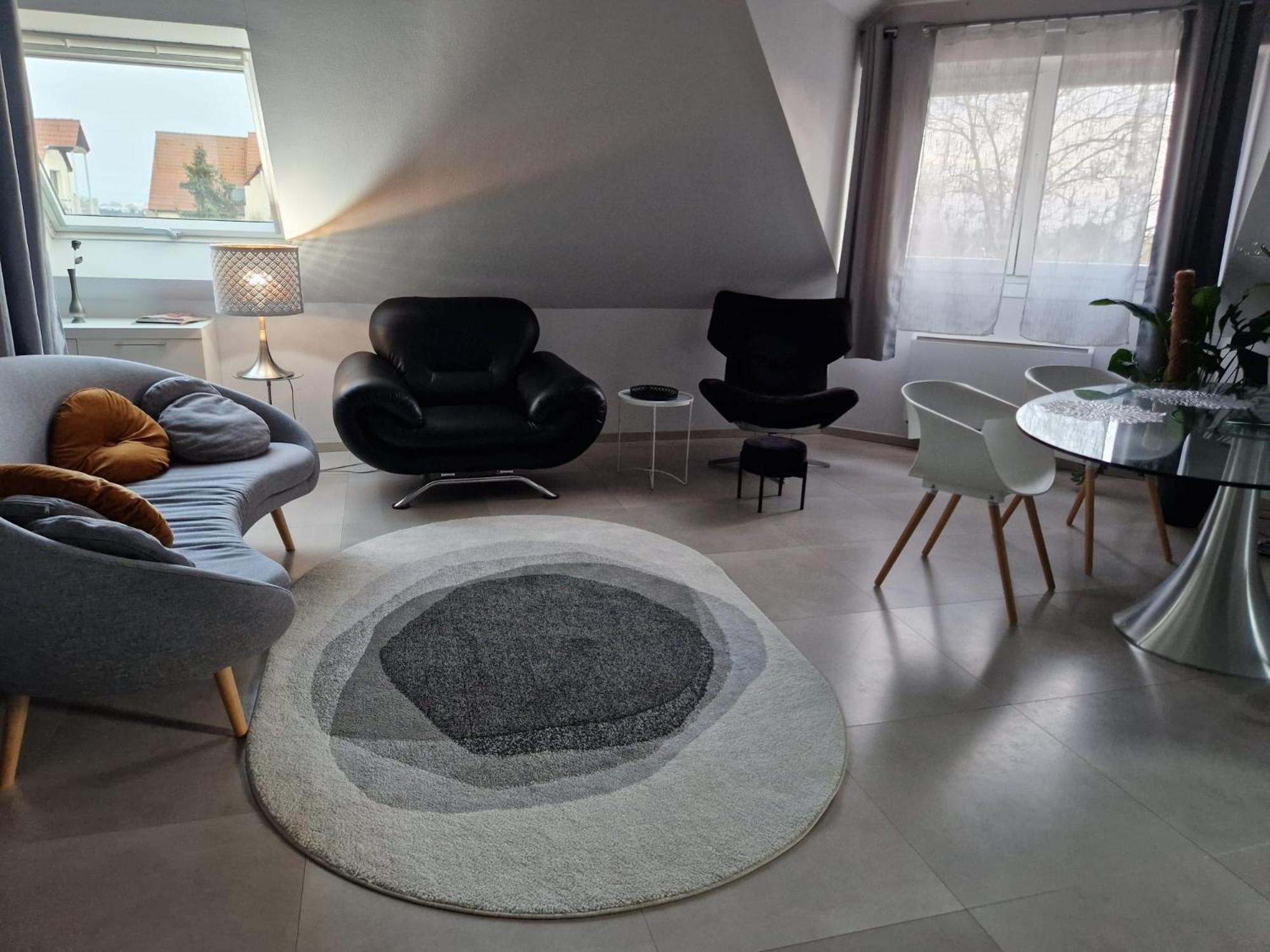 Studio Strasbourg Niederhausbergen Exteriör bild